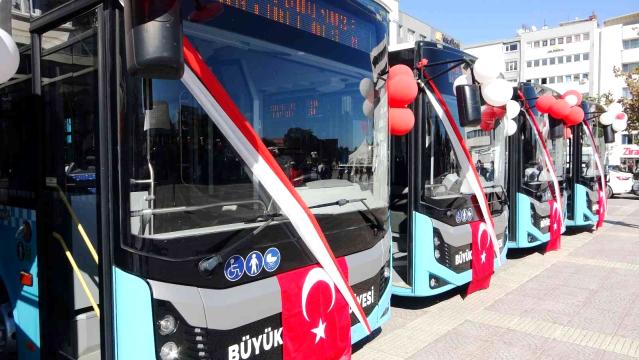 Samsun’da ulaşım filosuna 30 yeni otobüs geldi