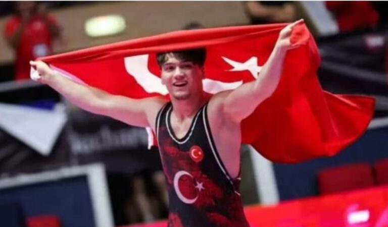 Yakakent’li  Milli Güreşci  İbrahim Özdemir  Avrupa şampiyonu oldu